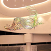 Lámpara decorativa colorida curvada de acrílico para el vestíbulo del hotel y el centro comercial
