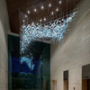 Diseño de proyecto moderno Escalera Salón de banquetes Vestíbulo del hotel Proyecto moderno Candelabros de vidrio soplado a mano de hotel personalizados no estándar
