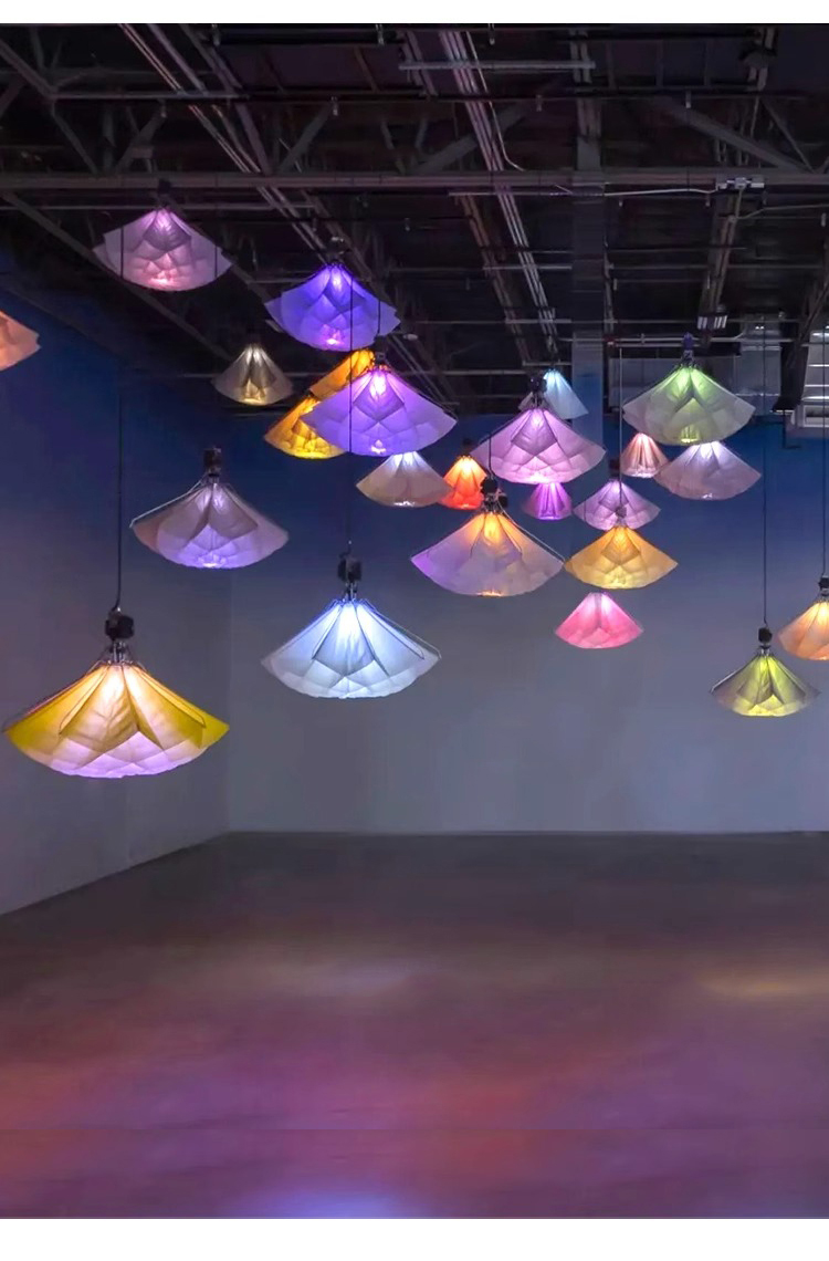 Grandes flores el&eacute;ctricas Led iluminaci&oacute;n abierta y cerrada autom&aacute;ticamente mec&aacute;nica cin&eacute;tica elevaci&oacute;n flor l&aacute;mpara el&eacute;ctrica (13)