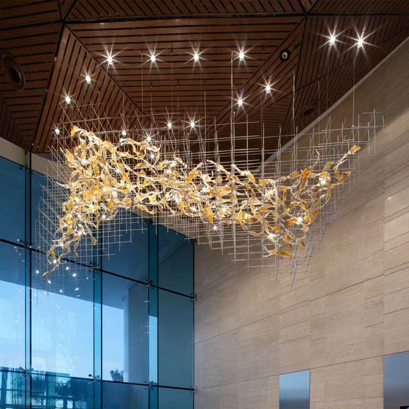 Diseño de proyecto moderno Escalera Salón de banquetes Vestíbulo del hotel Proyecto moderno Candelabros de vidrio soplado a mano de hotel personalizados no estándar