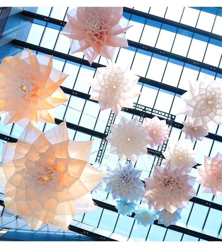 Grandes flores el&eacute;ctricas Led iluminaci&oacute;n abierta y cerrada autom&aacute;ticamente mec&aacute;nica cin&eacute;tica elevaci&oacute;n flor l&aacute;mpara el&eacute;ctrica (8)